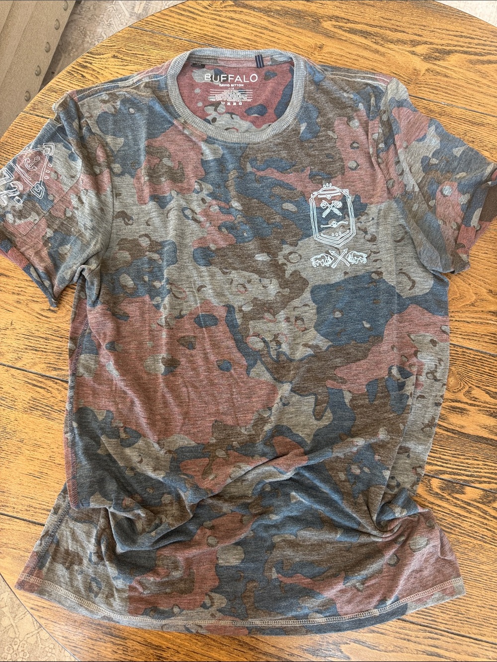 Buffalo David Bitton Men's Camouflage Short Sleeve Tee - Blue, Brown, Gray